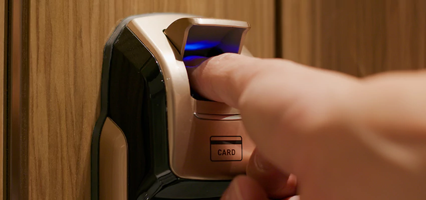 Fingerprint Door Locks Replacement in Healdsburg, CA